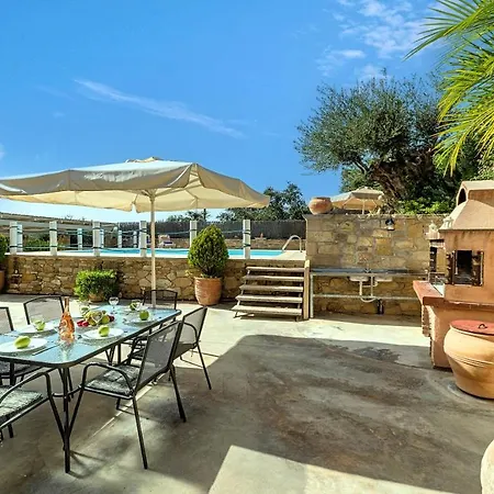 Cretan Heated Pool Villa Kera (West Crete)